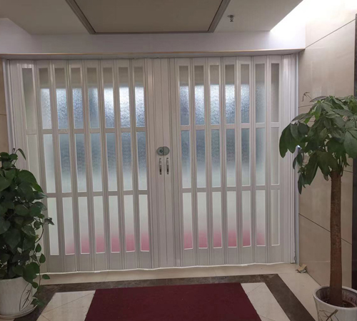 鋁合（hé）金折疊門